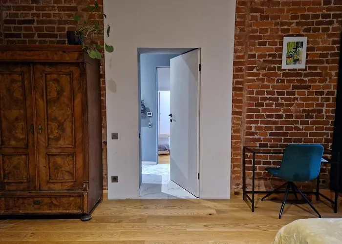 Riverside Retreat On Parkowa Apartament *