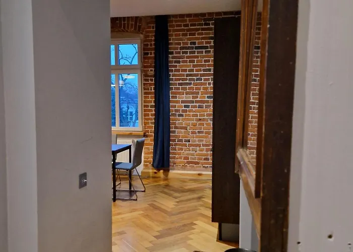 Riverside Retreat On Parkowa Wroclaw